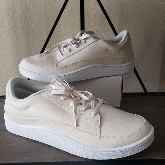 Allbirds Plant‎ Based Leather Sneaker In Ivory Size 12 - Picture 1 of 6